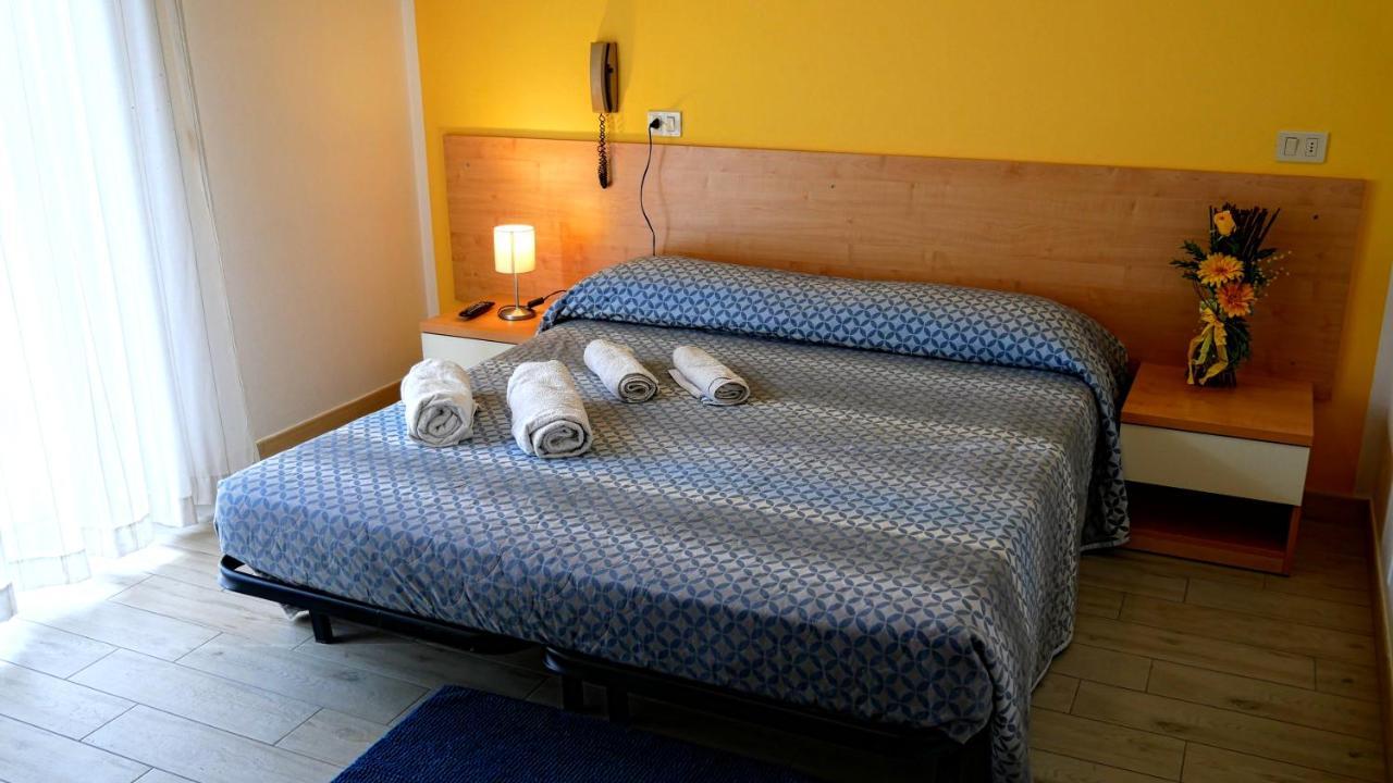 Hotel Frida Rimini Dış mekan fotoğraf